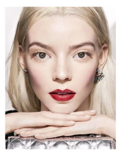 Dior Addict Shine Lipstick 7 Dior Addict Shine Lipstick -DIOR SHOP unnamed file 502