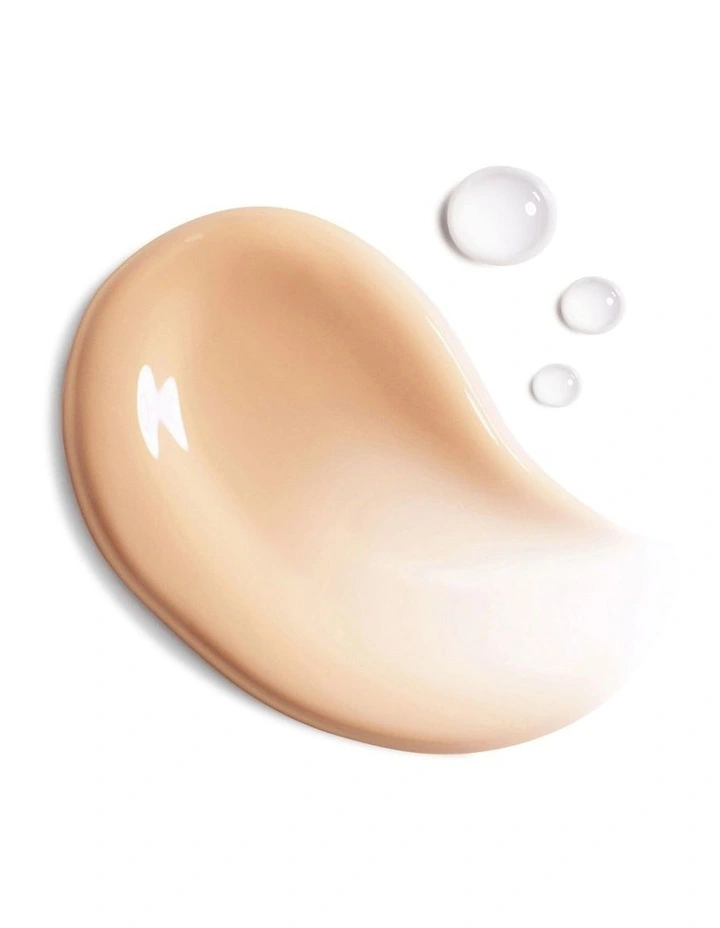 DIOR Forever Natural Nude Lightweight Foundation - Image 4