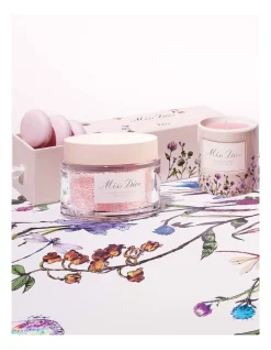 Miss Dior Bath Pearls Millefiori Couture Edition -DIOR SHOP unnamed file 813